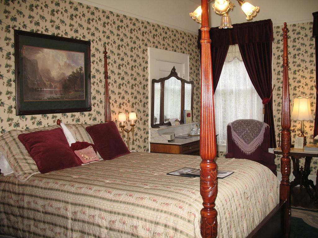 Lion And The Rose Victorian Guest House Portland Eksteriør billede